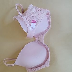 Pink bra size 38DD